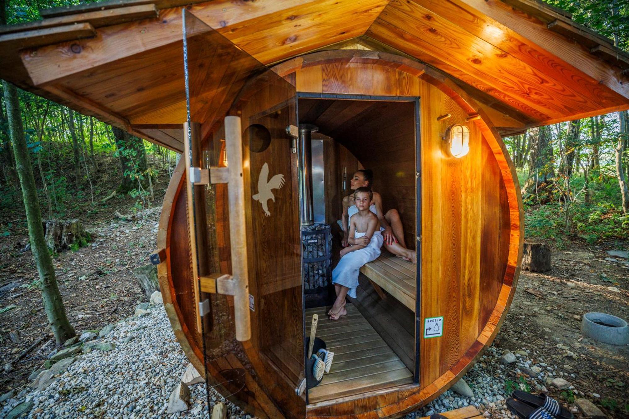 Treehous Sneznik S Wellness Hotel Dolní Morava Eksteriør billede